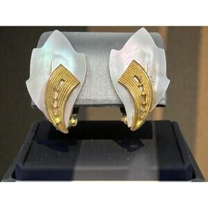 Vintage West Germany Lucite Clip-On Earrings Iridescent Gold Tone Mid Century